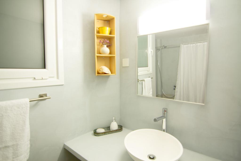Athenian Blue - Family Apt 5' Minutes From Acropolis Museum Exterior foto